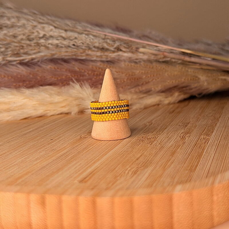 anillo-tejido-amarillo-jociva-accesorios-para-mujer-principal