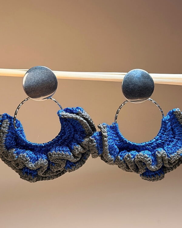 aretes-tejidos-azul-jociva-accesorios-para-mujer-principal