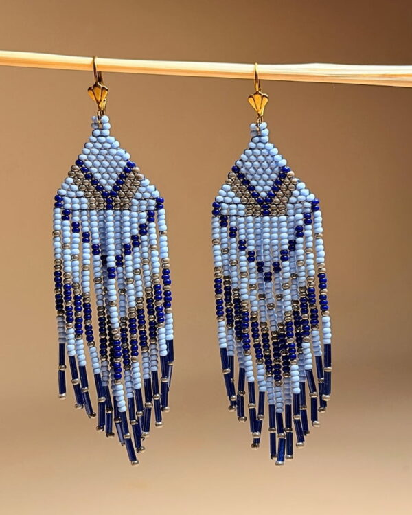 aretes-tejidos-mostacilla-azul-jociva-accesorios-para-mujer-principal