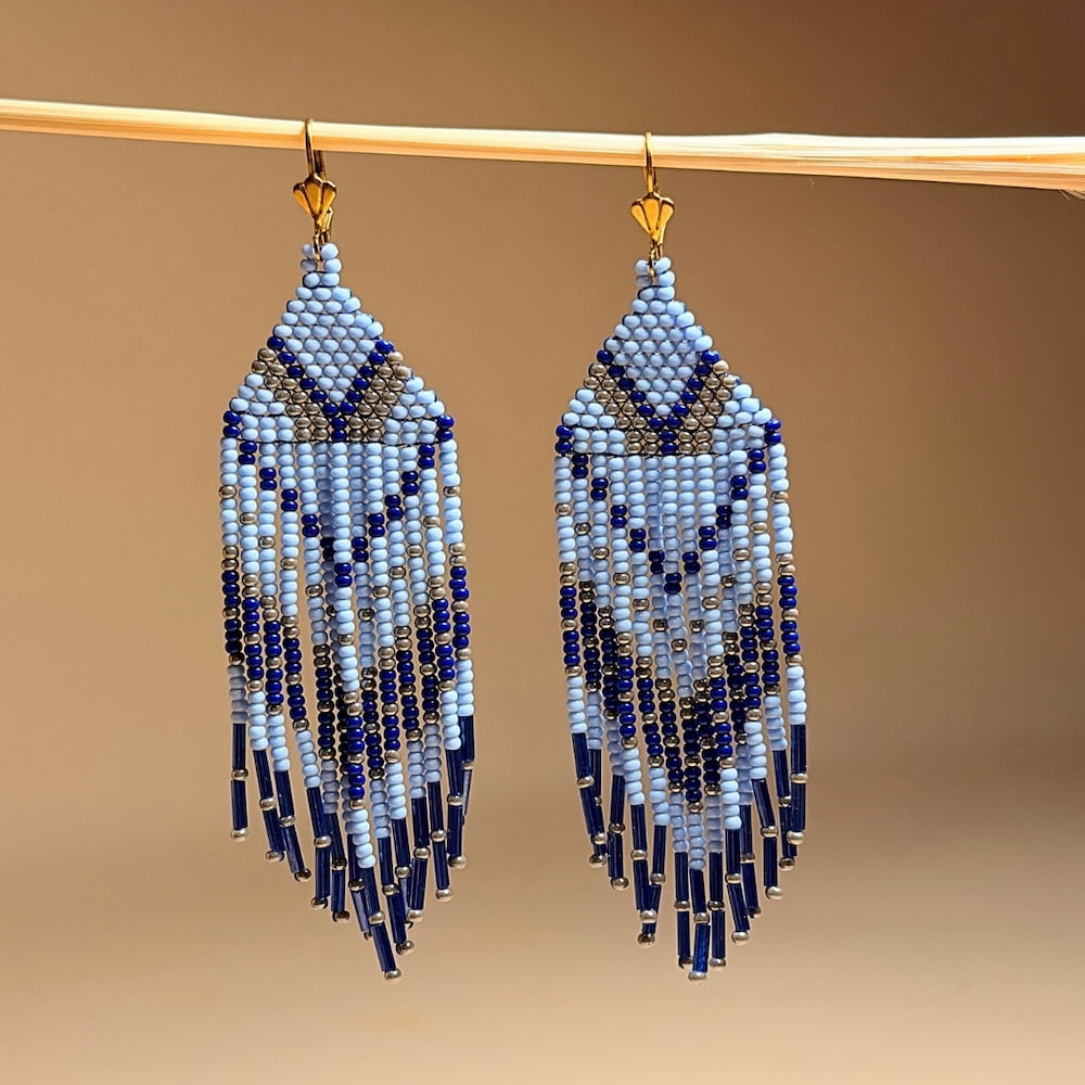 aretes-tejidos-mostacilla-azul-jociva-accesorios-para-mujer-principal