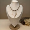 collar-piedras-elegantes-jociva-accesorios-para-mujer-principal
