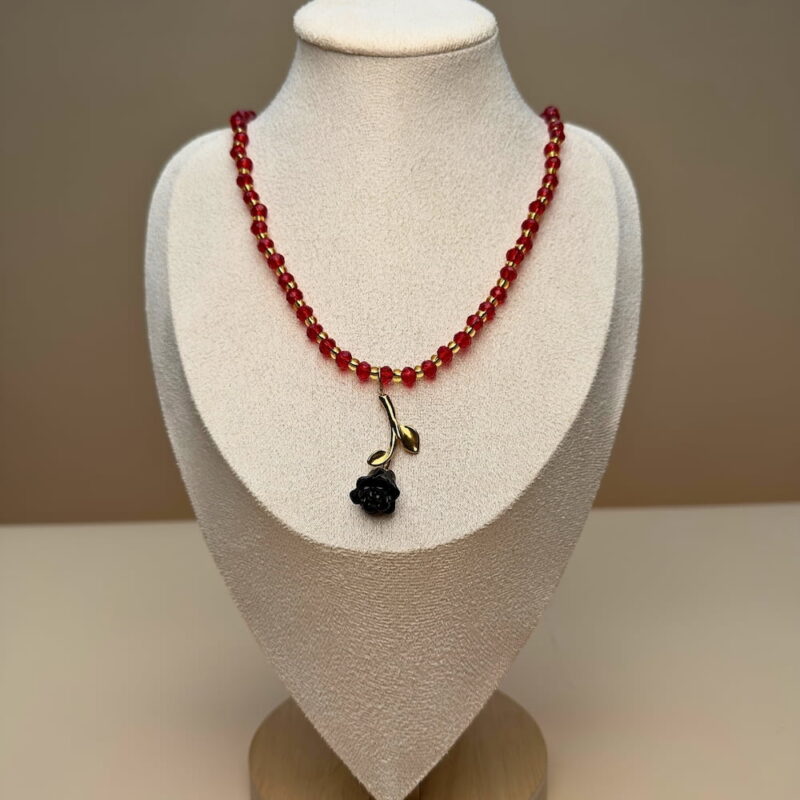 collar-rosa-del-renacer-jociva-accesorios-para-mujer-principal