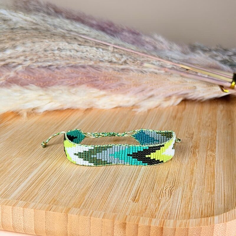pulsera-tejido-macrame-tonos-verdes-jociva-accesorios-para-mujer-principal
